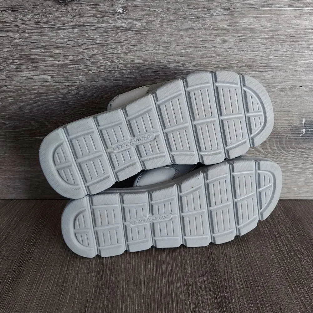 Skechers relaxed fit